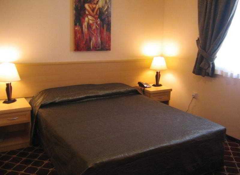 Life Hotel Kirenia Zewnętrze zdjęcie